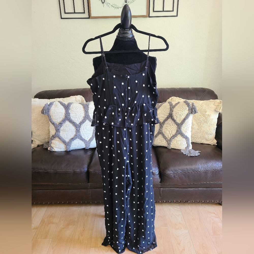 Anthropologie Rosie Black White Floral Embroidery Peplum Jumpsuit Size M Boho - Picture 14 of 14